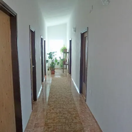 Milica Apartment Njivice